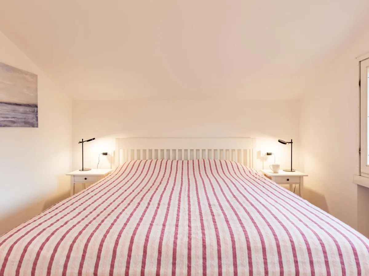 Apartment Punta Grumo B17 By Interhome 리에르나 0*,  이탈리아